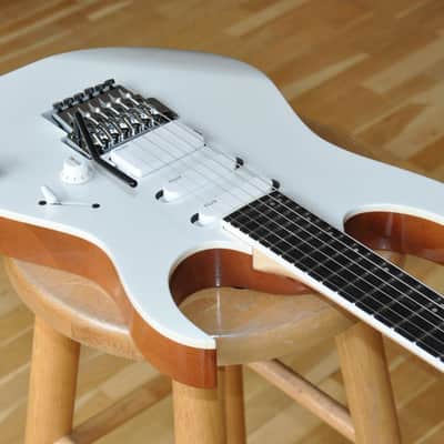 IBANEZ RG5440C PW Pearl White / RG Prestige Series / Made In Japan / RG5440C-PW / F2316122 image 5
