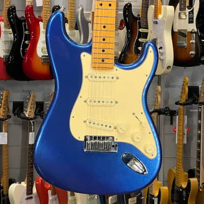 Fender   American Ultra Stratocaster Cobra Blue image 1