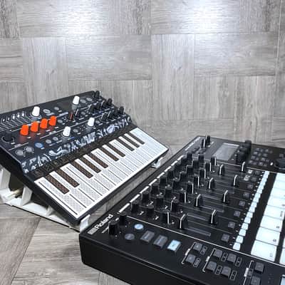 25º Stand for Arturia MicroFREAK Synthesizer - DWL - Color WHITE - by KZcraftworks - US Seller image 2