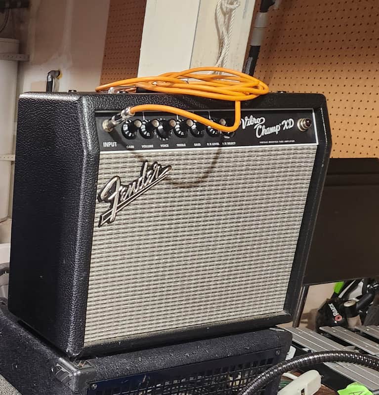 Fender Vibro Champ XD 5-Watt 1x8" Guitar Combo 2007 - 2012 - Black image 1