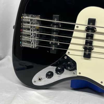 Squier Affinity Series J-Bass Jazz Bass 5-String Electric Bass image 5