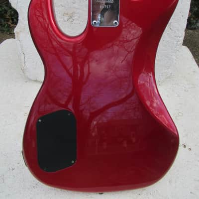 Kramer Focus 7000 Bass guitar, 1980's Japan, 34" Scale, Fender Case, Very Clean image 10