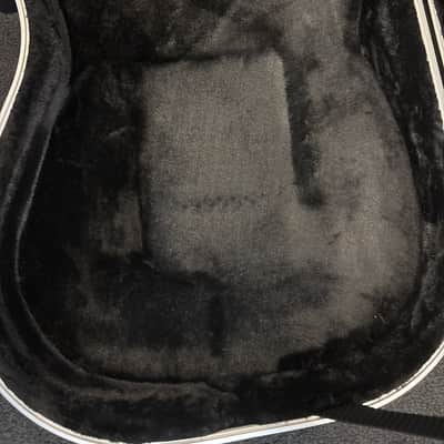 SKB 1SKB-FS-6 Deluxe Strat / Tele Guitar Hard Case with TSA Latches - Black image 8