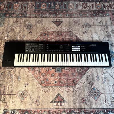 Roland Juno-DS72 Electric Keyboard W/ Gigbag! image 2