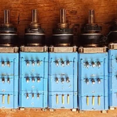 Solid State Logic 12 SHBLBK SSL4000 Pot Cues Pot x 8 image 2
