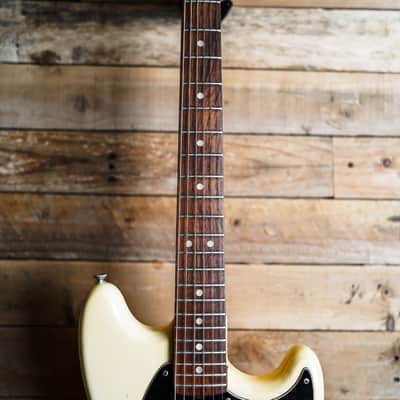 1976 Fender Music Master in Olympic White image 3