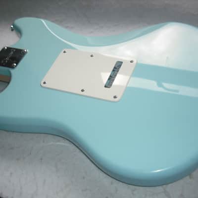 Squier Paranormal Series Cyclone 2020 - Daphne Blue image 9