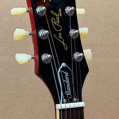 Epiphone Les Paul Standard '50s (Inspired by Gibson) - Heritage Cherry Sunburst + Gig Bag & Accessories image 2