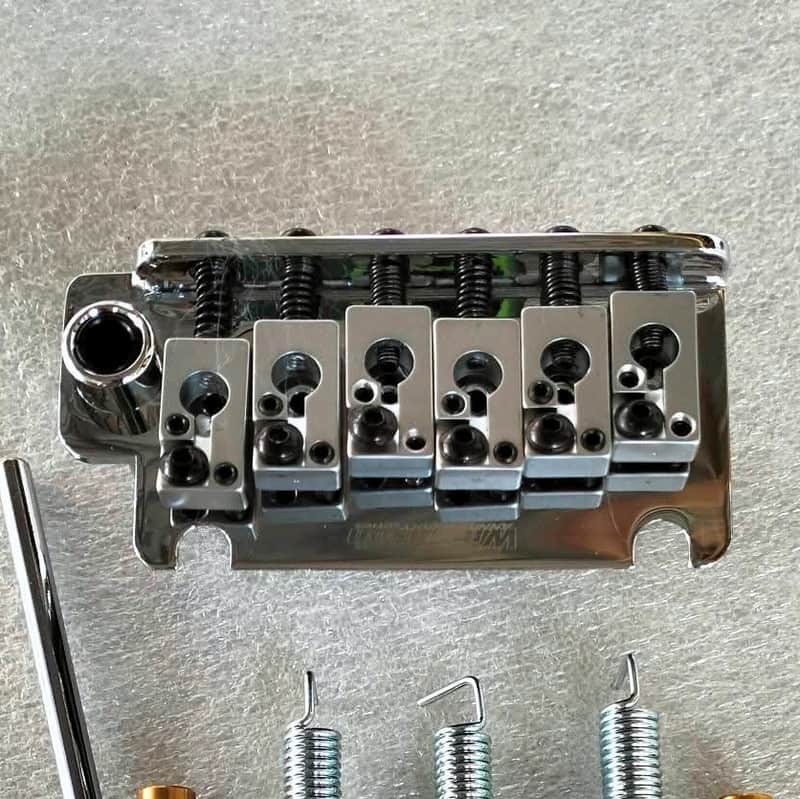 Wilkinson WVS130/2P Bridge Tremolo Locking Saddles - Chrome image 1