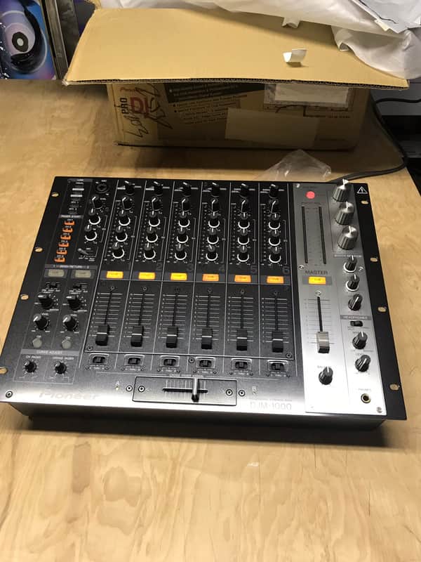 Pioneer DJM-1000 6-channel Mixer image 1