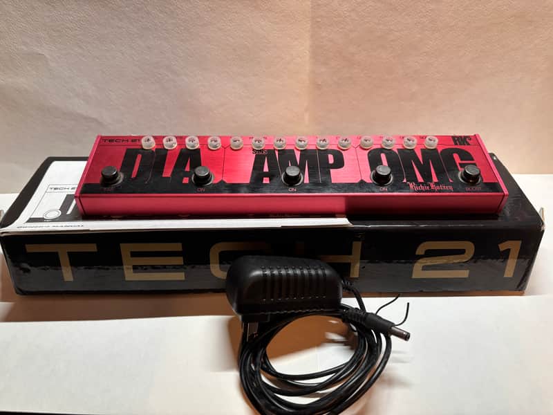Tech 21 Richie Kotzen RK5 V3 Signature Fly Rig 2024 - Present - Red image 1