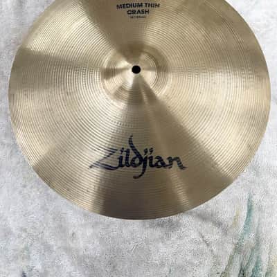 Zildjian 16" A Series Medium Thin Crash Cymbal 1982 - 2012 - Traditional image 1