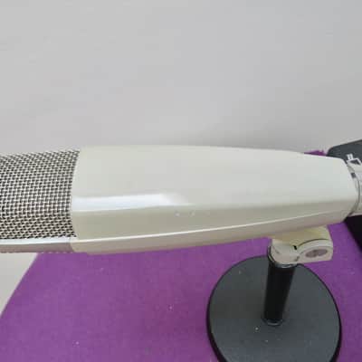 Sennheiser MD 421-N Cardioid Dynamic Microphone image 5
