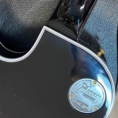 2024 Gibson Custom Les Paul Custom Ebony image 5