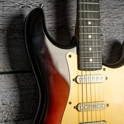 Fender American Ultra II Stratocaster HSS image 7