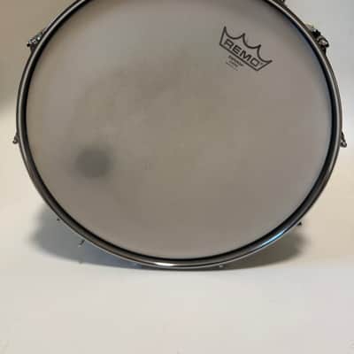 Rogers #36 Dyna-Sonic 5x14" Wood Snare Drum with Beavertail Lugs Reissue 2018 - 2020 - White Marine Pearl image 4