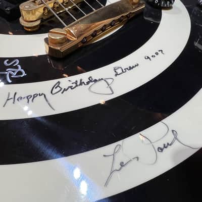 Gibson Les Paul Bullseye With Autographs Of Zakk Wylde & Les Paul image 5