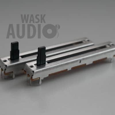 E-MU Systems Emax 1 Rack Slider Set / Volume & Data