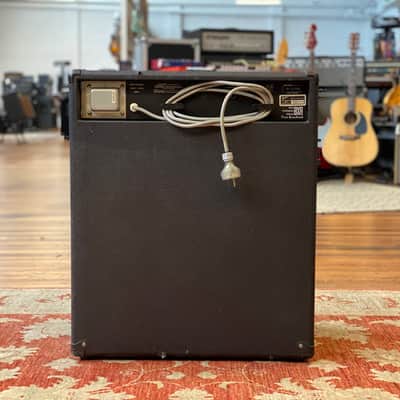 Fender BXR 100 image 3