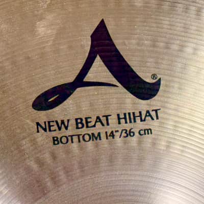 Don’t pay £400+!! 14” Zildjian A NEW BEAT Hihats 1011g 1334g image 4
