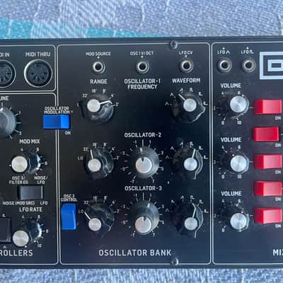 Behringer Model D Analog Synthesizer 2018 - Present - Black image 3