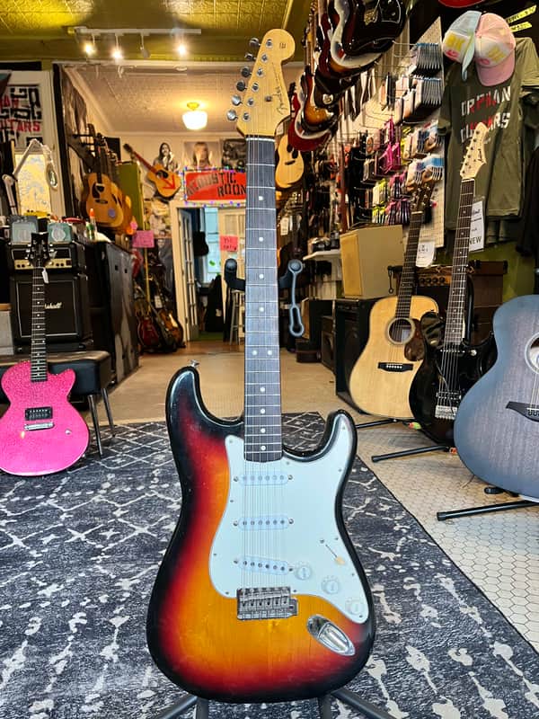 Fender American Vintage '62 Stratocaster 1985 - 1989 (Corona Plant