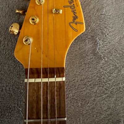 Fender Stevie Ray Vaughan Stratocaster – 3-Color Sunburst – Made in USA image 8