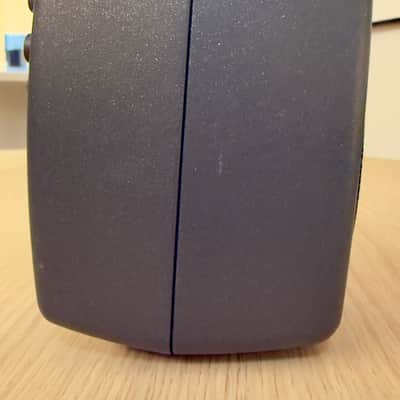 Genelec 6010A 3" Powered Nearfield Studio Monitor (Pair) 2008 - 2012 - Gray image 4