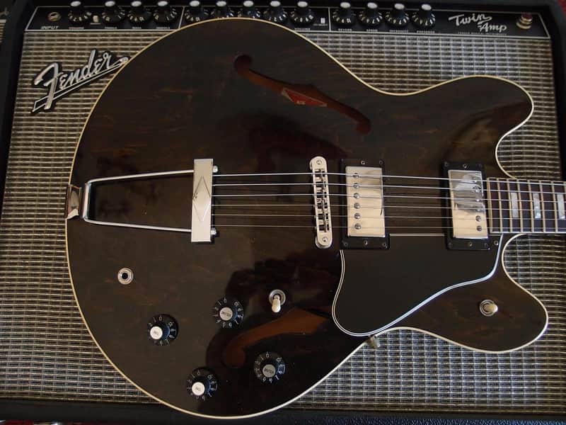 Gibson ES-335 Player
