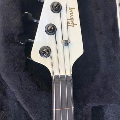 Gibson Bunny Brunel 4 Str. Fretless 1986 Pearl White image 4