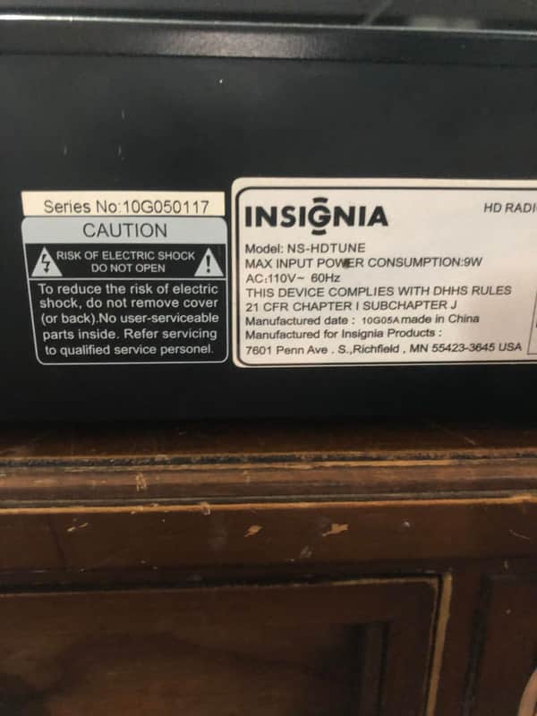 Insignia NS-HDTUNE HD Radio Standalone AM/FM Tuner image 1