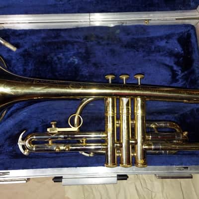 Reynolds Medalist Cornet Brass, USA, with case and mouthpiece image 5