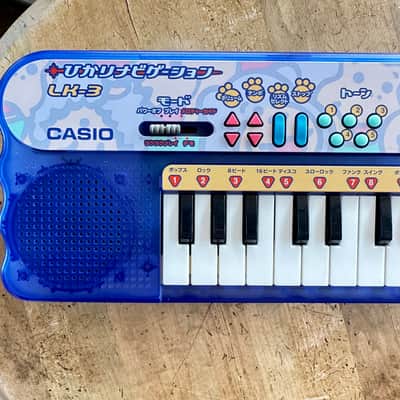 Casio LK-3 (Rare Japanese Domestic Version of the Casio ML-1) Vintage 24-Key Magical Light Keyboard - Translucent Blue image 2