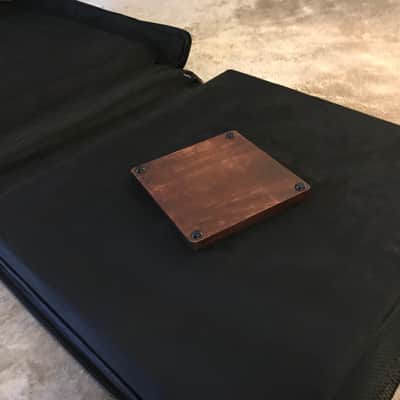 SGW-200 Guitar maintenance workstation with neck rest base image 3