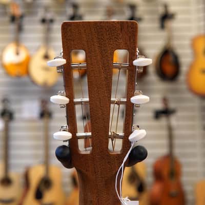 Martin 000-15SM 12-Fret All-Mahogany Acoustic Guitar w/Slotted Headstock, Soft-Shell Case image 8
