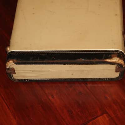 Fender Jazz Bass Precision Bass Case 1963 - White Tolex image 3