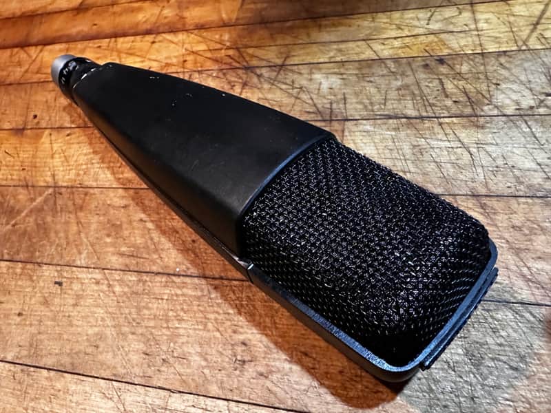 Sennheiser MD 421-U5 Cardioid Dynamic Microphone - Nice! image 1