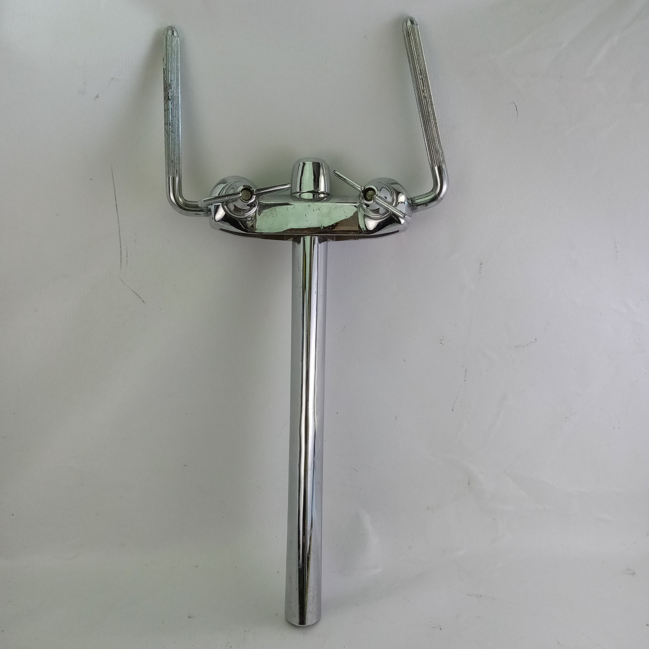 Premier Lokfast Elite Double Tom L-Arm Bass Drum Mount Post Vintage70s UK Chrome — main photograph