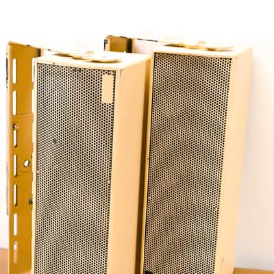 EAW UB52 Two-Way Full-Range Loudspeaker (PAIR) CG0103T image 2