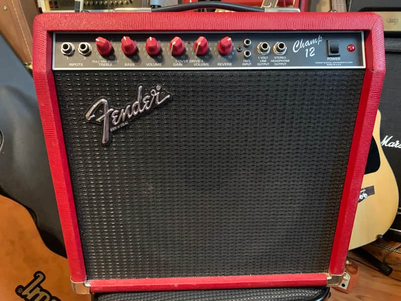 Fender Champ 12 Combo / 18 watt 1/10 inch Fender speaker 1982 - 1986 - Red image 1