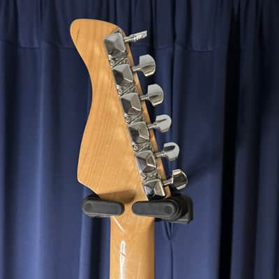 Fernandes Strat Copy - Teal image 15
