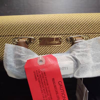 Fender EJ'54 Virginia Stratocaster 2020 - Tow-tone tobacco burst image 19
