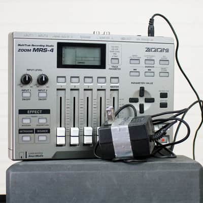 Preowned Zoom MRS-4 MultiTrak Recorder image 3