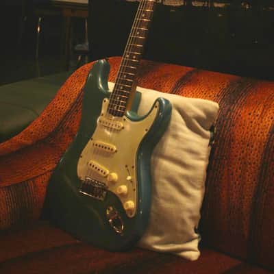 Fender Stratocaster Late 1964 Refin image 1