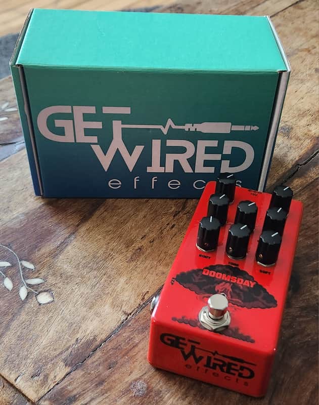 Get Wired! Doomsday Fuzz 2022 - Metal Red image 1