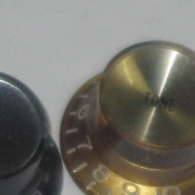 ONE very lite use genuine Gibson TONE (small print) knob from PRMK-030 set (only ONE TONE knob for sale / the other three knobs NOT included)  late 2000s or early 2010s - Knob is Gold with White Numbers & White Dashes (Gold Reflector w/ Small Black Print) image 24