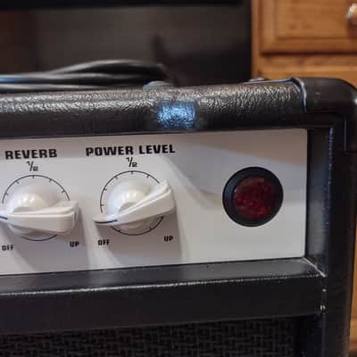EVH 5150 III 50 watt 1x12" Electric Guitar Amp Combo image 13