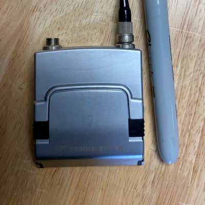 Sennheiser SK5012   miniature body pack transmitters  x6 *AUSTRALIA* image 6