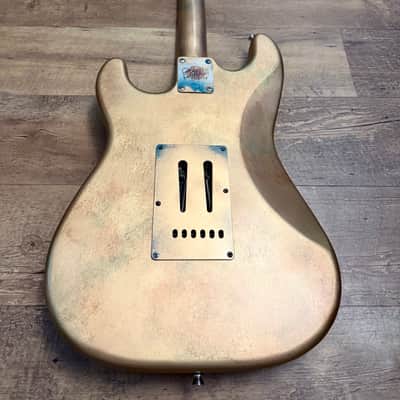 Custom Gold Finish Stratocaster + Fender Bag & Strap image 6