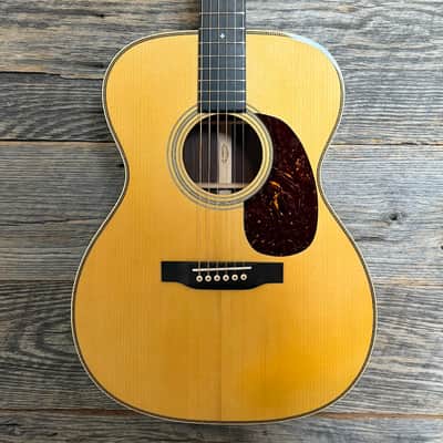 Used Martin 000-28 Custom Shop Acoustic Guitar - Natural w/OHSC image 1